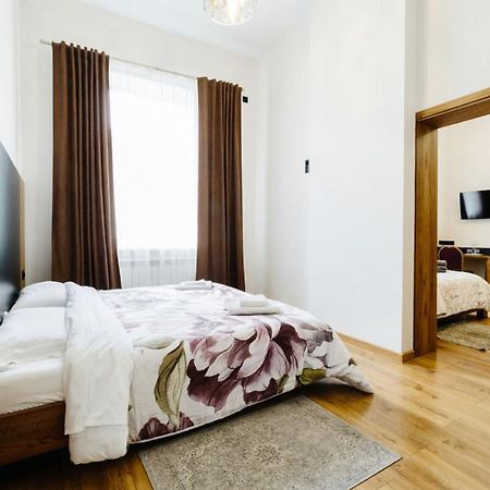 Hotel Опал Stryj Esterno foto